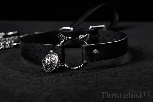 Adjustable PU Leather Collar with Detachable Leash – BDSM Restraint Accessory