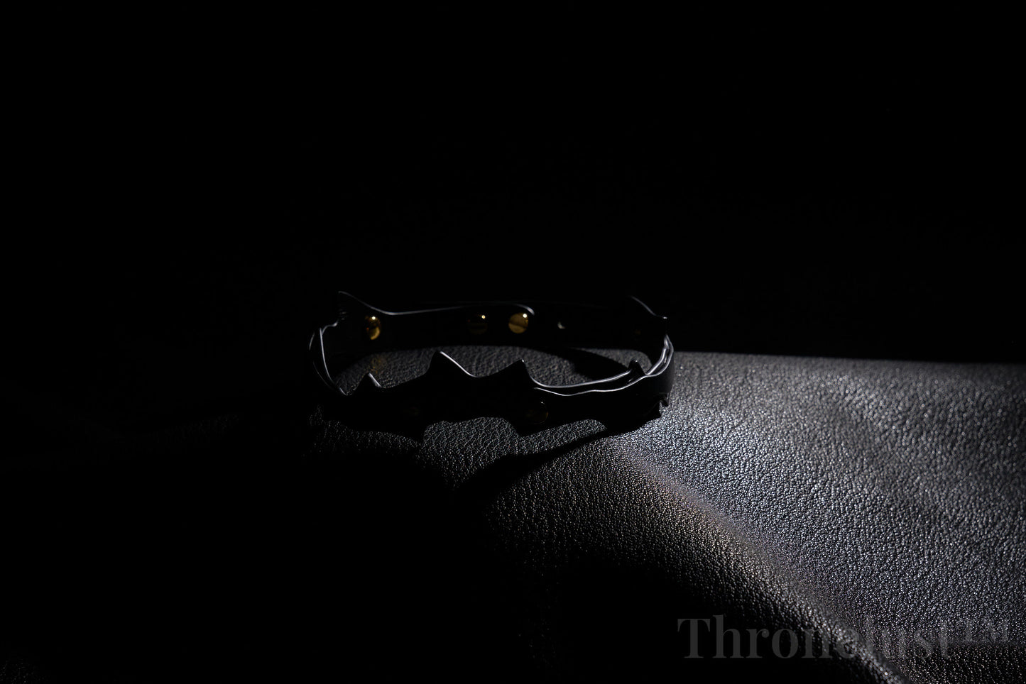 Thronelust Queen’s Atelier – Thorn Collar (Custom Edition)