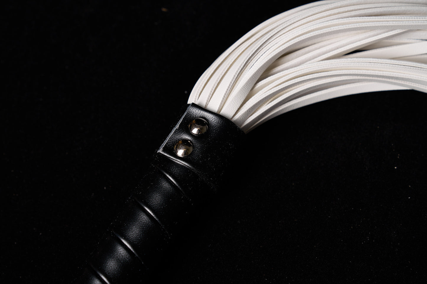 White Leather Whip – Bondage Flogger with Black Handle | PU Leather BDSM Impact Toy