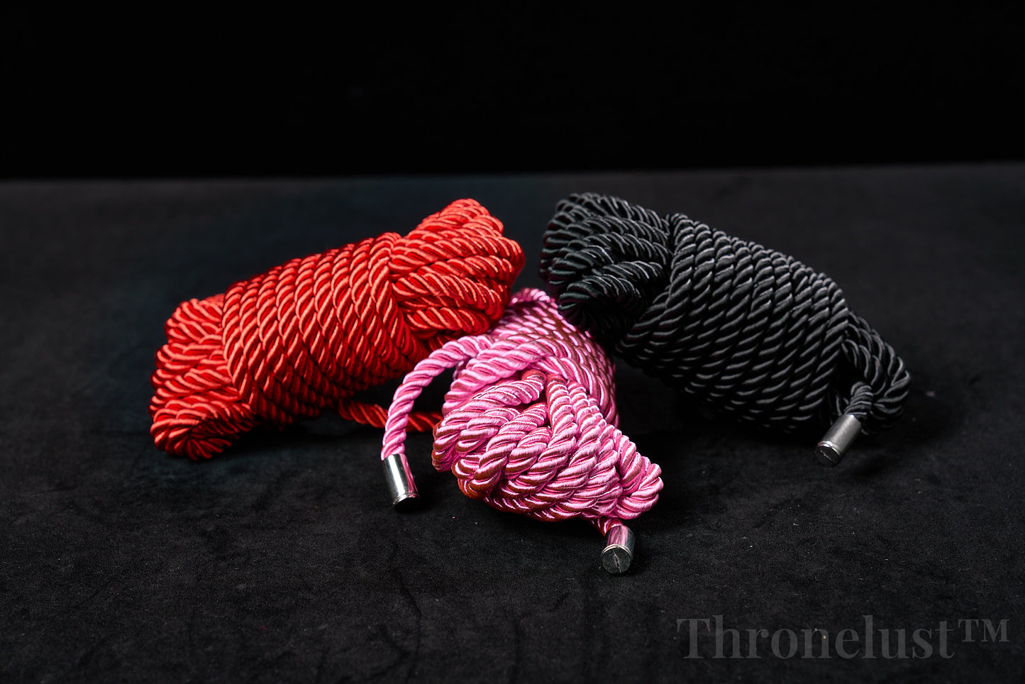 Soft Braided Bondage Rope – 5m Silk-Feel Polyester, Red/Pink/Black