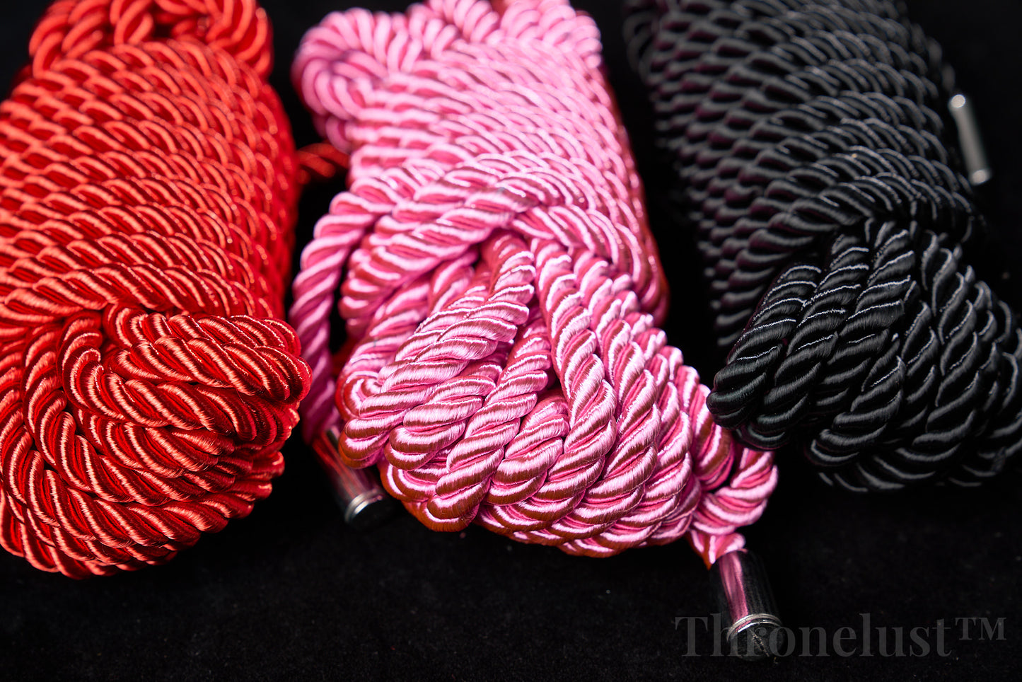 Soft Braided Bondage Rope – 5m Silk-Feel Polyester, Red/Pink/Black