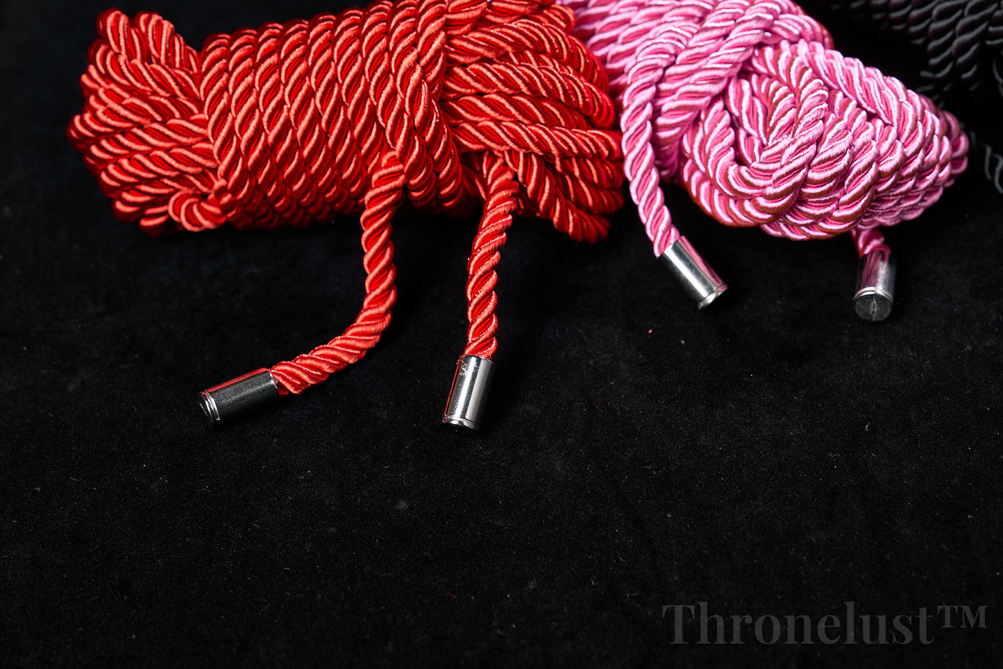 Soft Braided Bondage Rope – 5m Silk-Feel Polyester, Red/Pink/Black