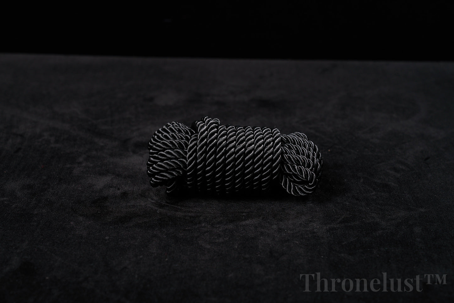 Soft Braided Bondage Rope – 5m Silk-Feel Polyester, Red/Pink/Black