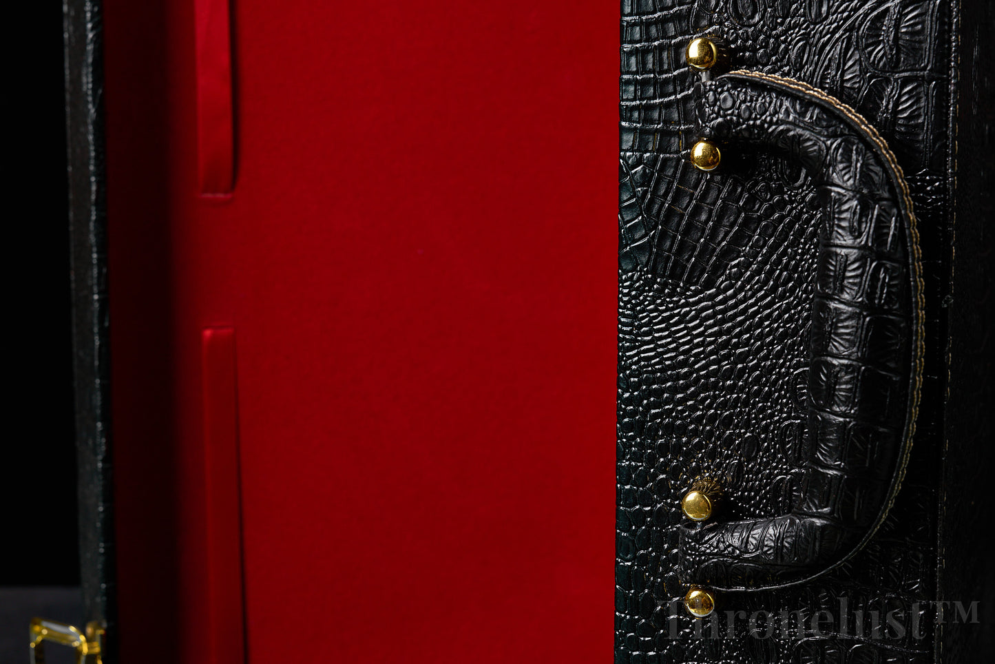 Croc-Embossed PU Leather Storage Case – Black Discreet Organizer Box